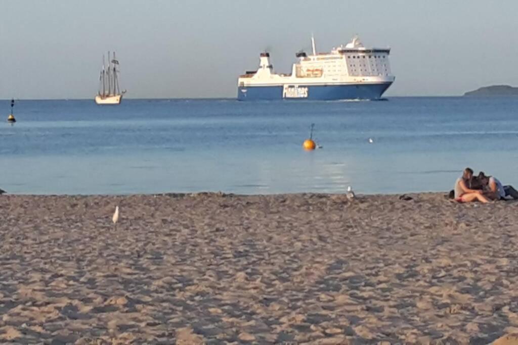 Traveloge Mit Schwimmbad Und Sauna Lübeck Kültér fotó