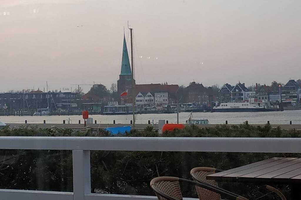 Traveloge Mit Schwimmbad Und Sauna Lübeck Kültér fotó